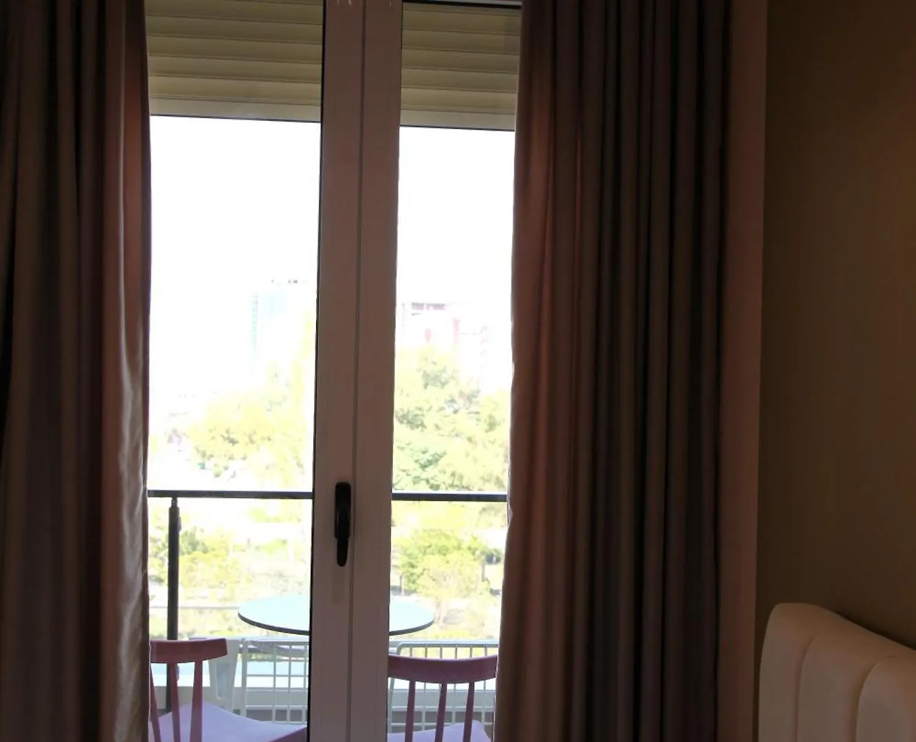 Twilight World Apartments Vlorë